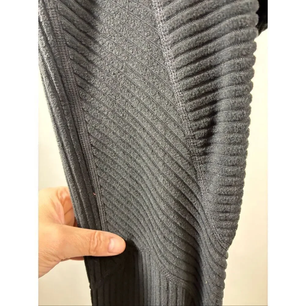 NIKE PRO NWT Hyper Warm Tight Fit Ribbed Leggings in Black Size XS